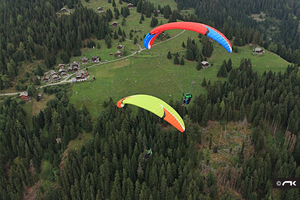 parapente le grand bornand aravis école apprendre voler BIPLACE BON CADEAU